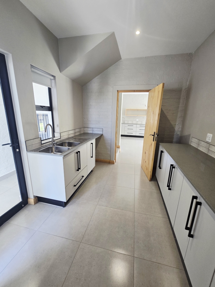 3 Bedroom Property for Sale in King George Park Western Cape